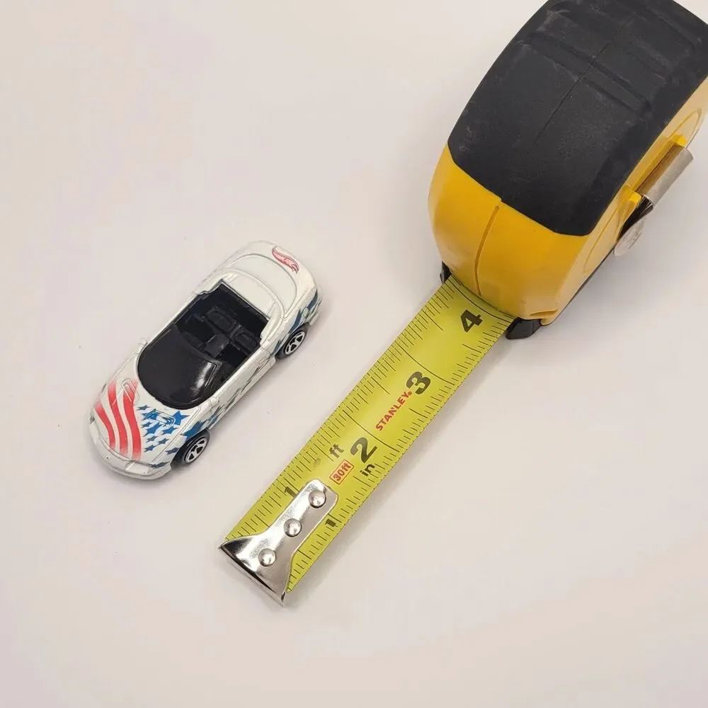 Hot Wheels 1995 Chevy Camaro Convertible Diecast Car